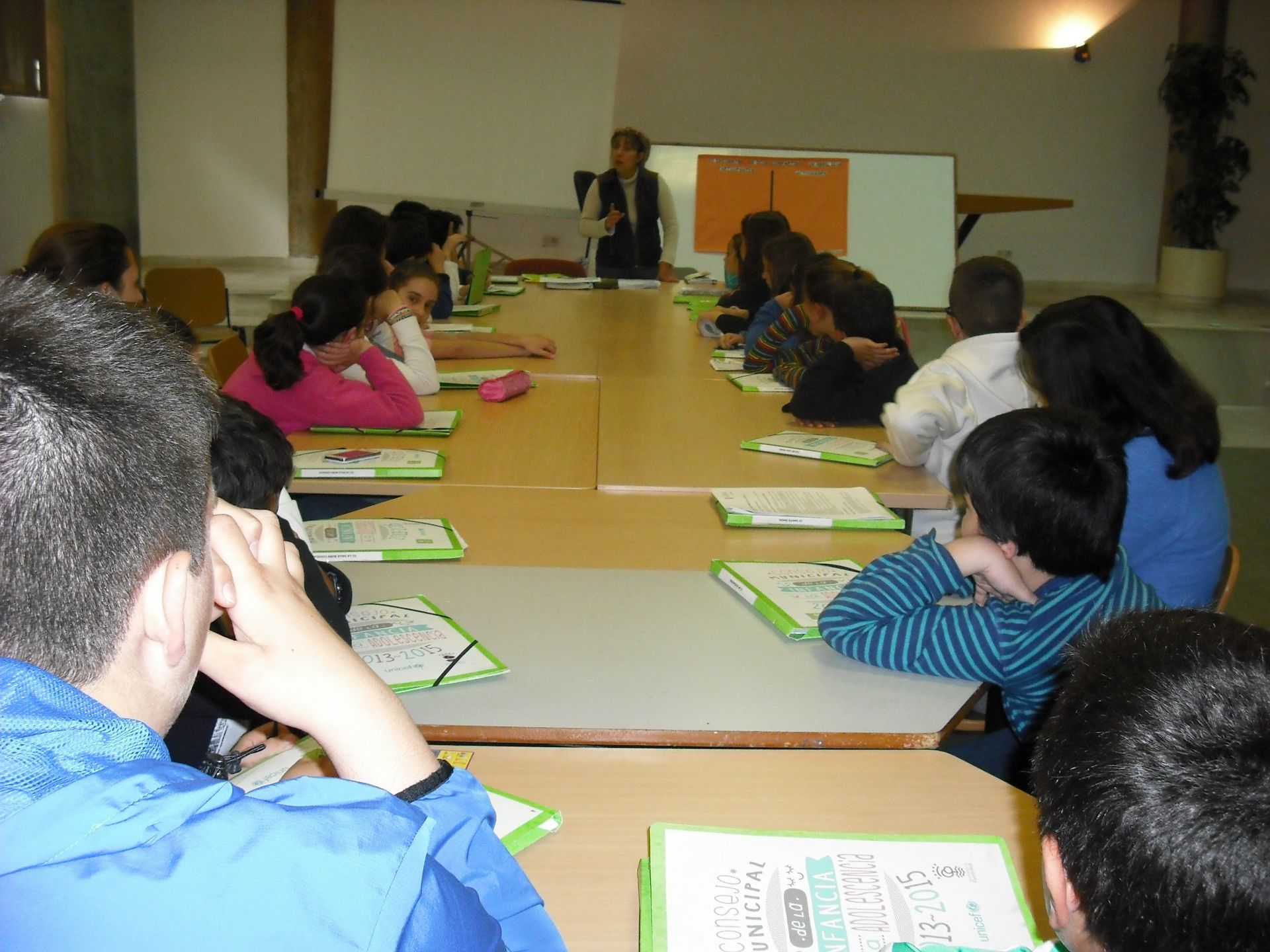 Imagen de El Consejo MunicipaI de Infancia de Puerto Real analiza las propuestas recibidas en los buzones de la infancia de la localidad