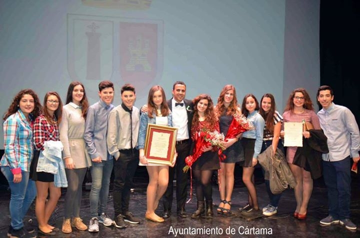 Imagen de Homenaje al grupo de ‘Corresponsales Juveniles’ en la Gala por el Día de Andalucía de Cártama (Málaga)