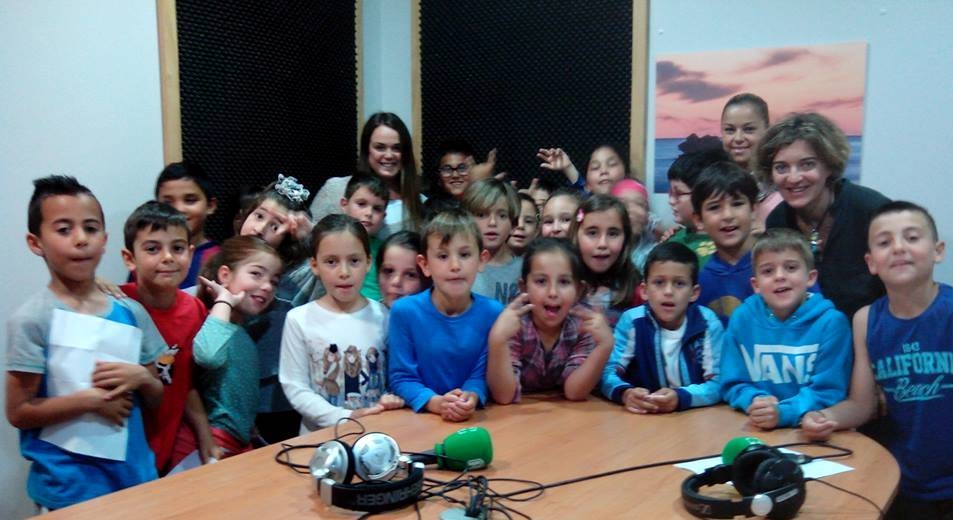 Imagen de Más de 400 niños, niñas y jóvenes participan en el Programa de Radio Escolar en Conil de la Frontera (Cádiz)