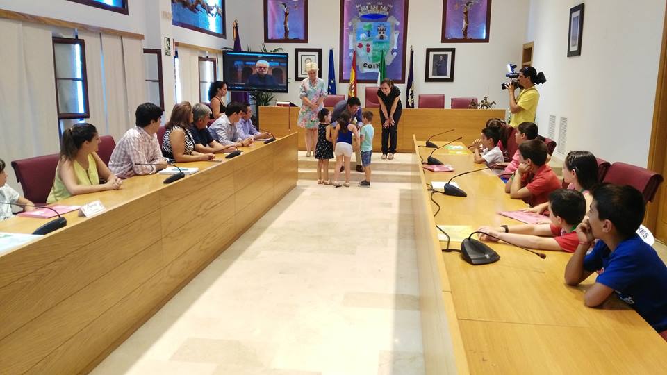 Imagen de El Consejo de la Infancia de Coín (Málaga) traslada sus propuestas al equipo de Gobierno
