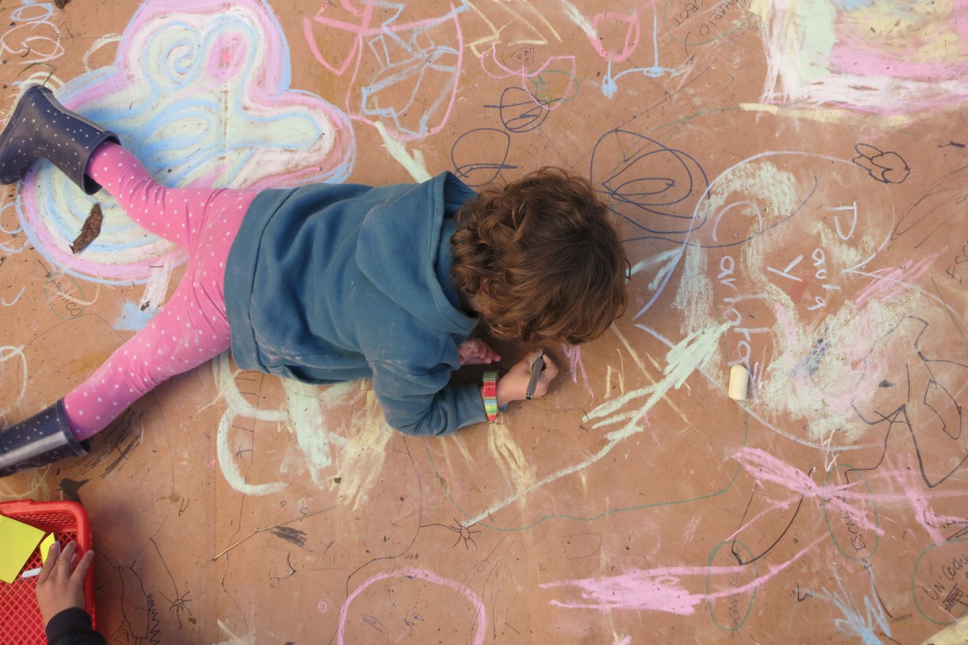 Imagen de ¿Es posible un solar abierto y gestionado por los niños y niñas en el centro de Madrid?