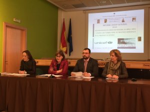 María Alvarez, Pilar Varela, Adrian Barbón y María José Platero