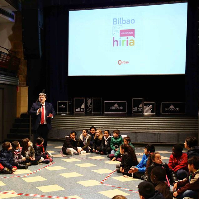 Imagen de Más de 2.000 niños, niñas y adolescentes colaboran para diagnosticar la realidad de la infancia en Bilbao