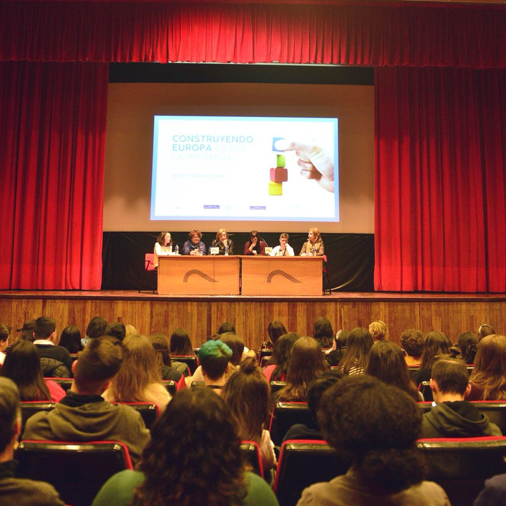 Imagen de Avilés, capital europea de la participación infantil