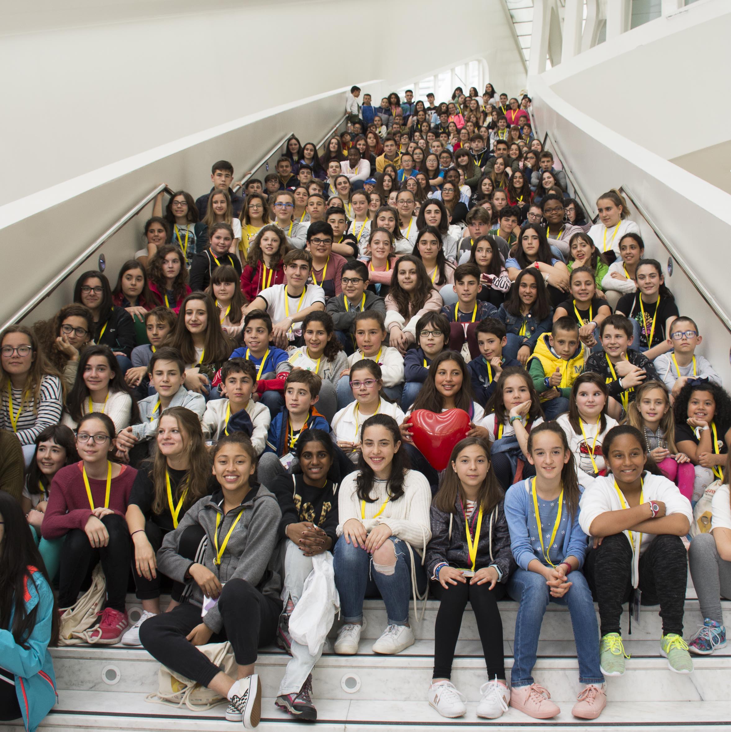 Imagen de 200 niños y niñas de toda España construyen en Oviedo la nueva geometría de sus derechos